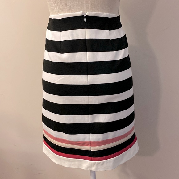 WHBM women’s pensil rayon blend stretch lined skirt striped black white sz 12 - Picture 3 of 11